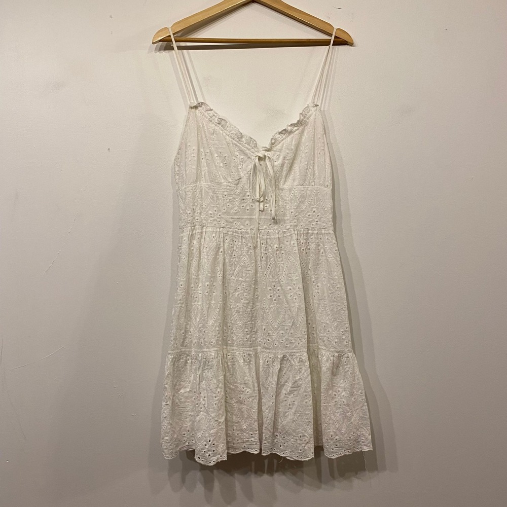 Simplee White Eyelet Mini Dress Women L Boho Tiered Smocked Romantic Dress